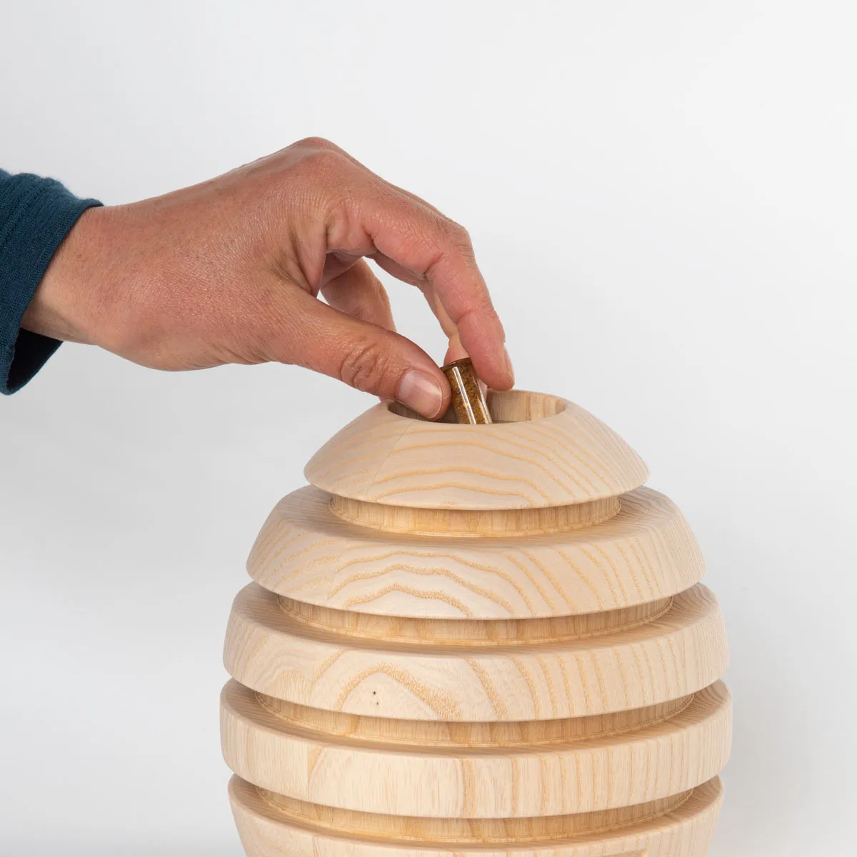 Propolisverdampfer BREATHE aus Holz – mit Ionisator Natürlich reine Raumluft