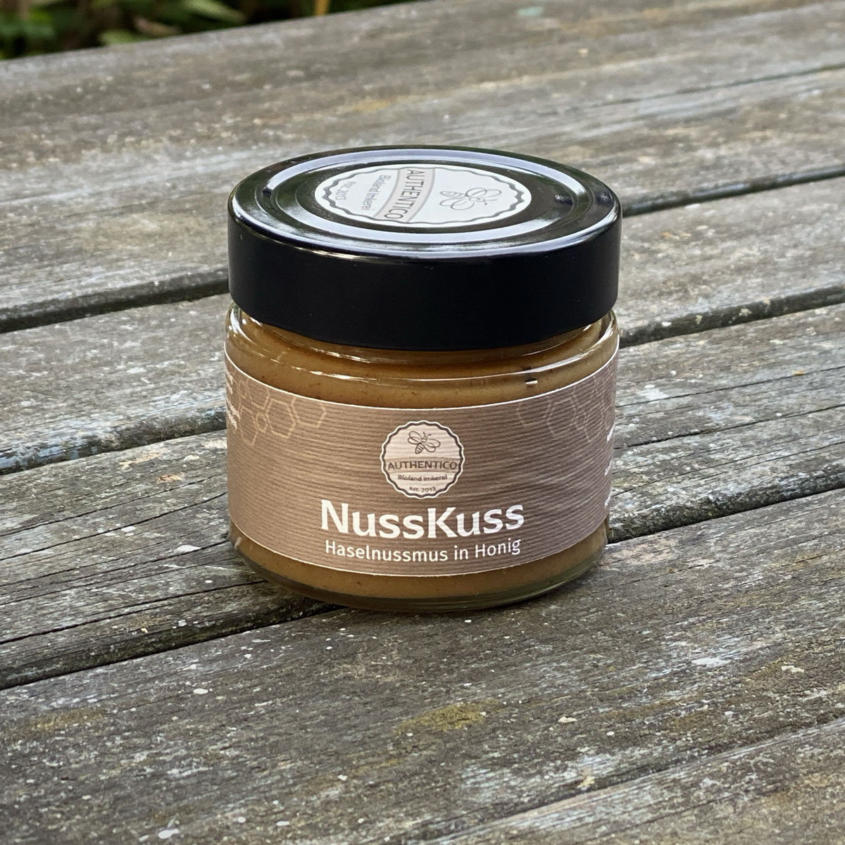 NussKuss - Haselnussmus in Honig